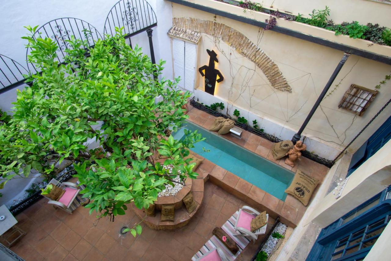 Apartamentos Sharis Jerez de la Frontera Exterior photo