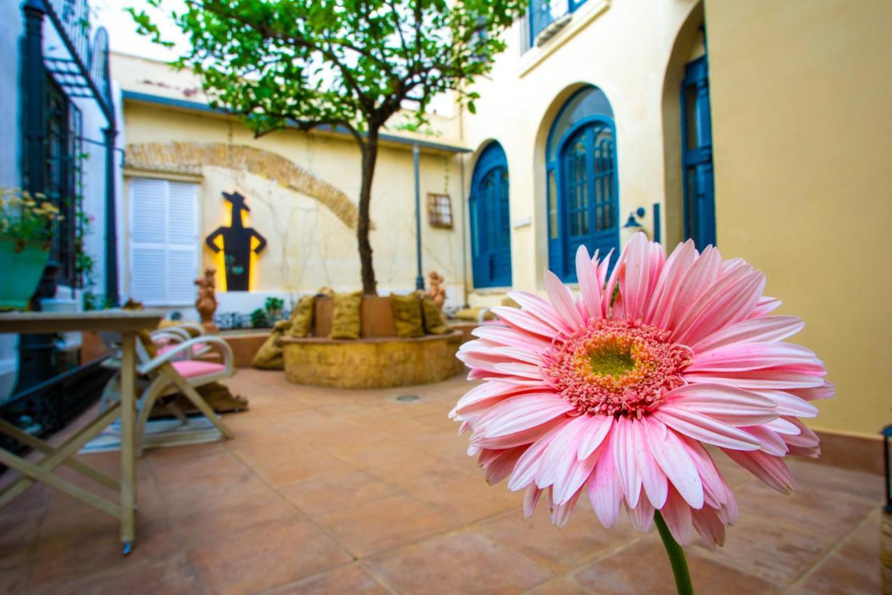Apartamentos Sharis Jerez de la Frontera Exterior photo