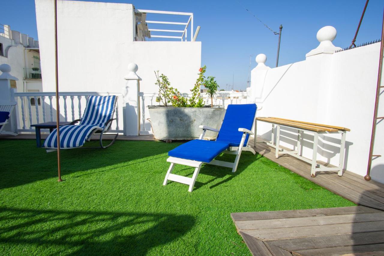 Apartamentos Sharis Jerez de la Frontera Exterior photo